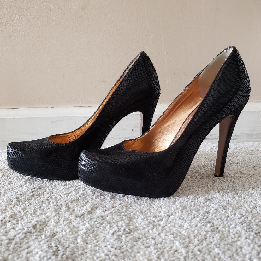 BCBG Platforms